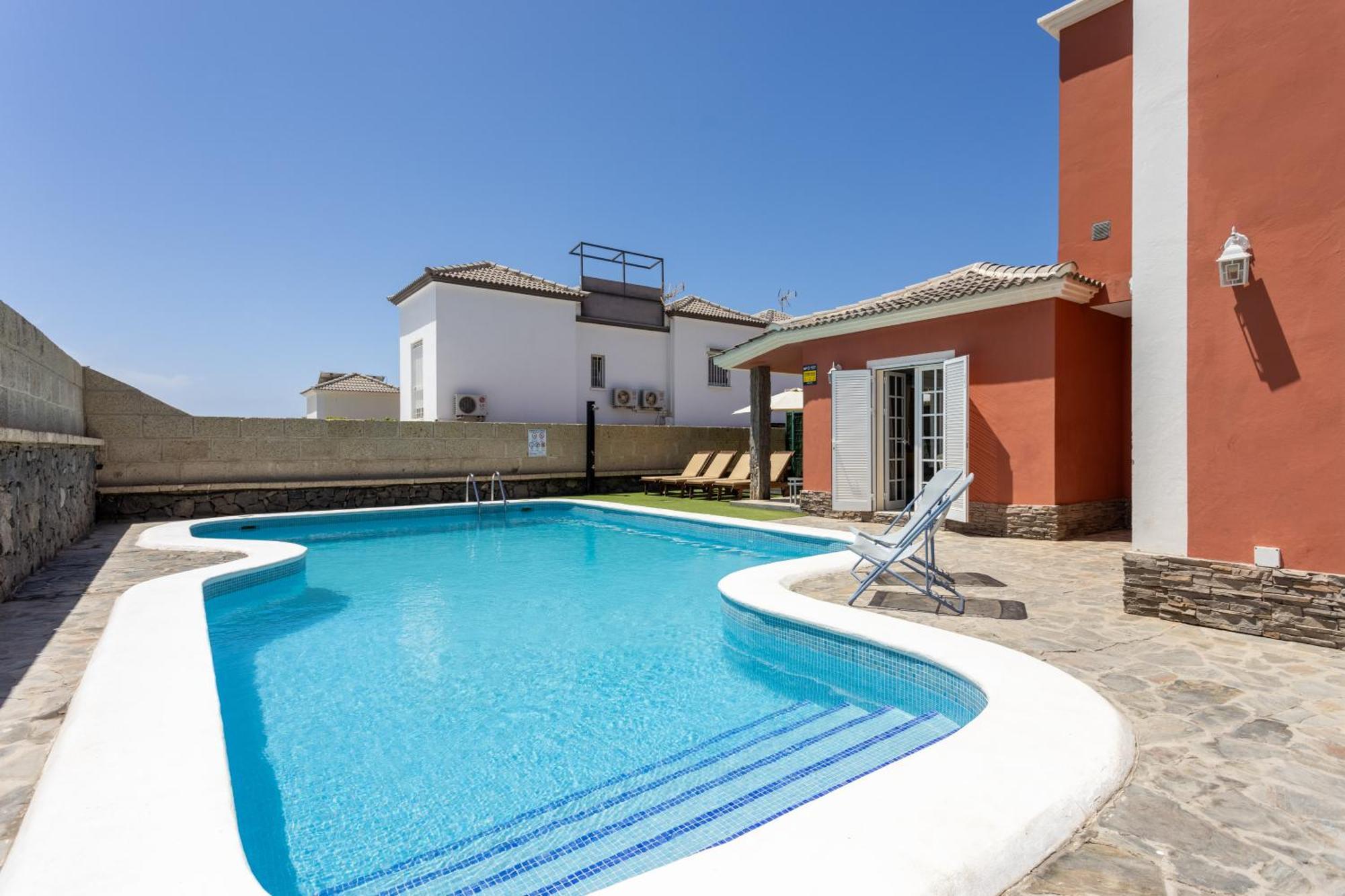Villa Chloe Costa Adeje Tenerifesummervillas Giant Private Pool 11 Meters Long Экстерьер фото