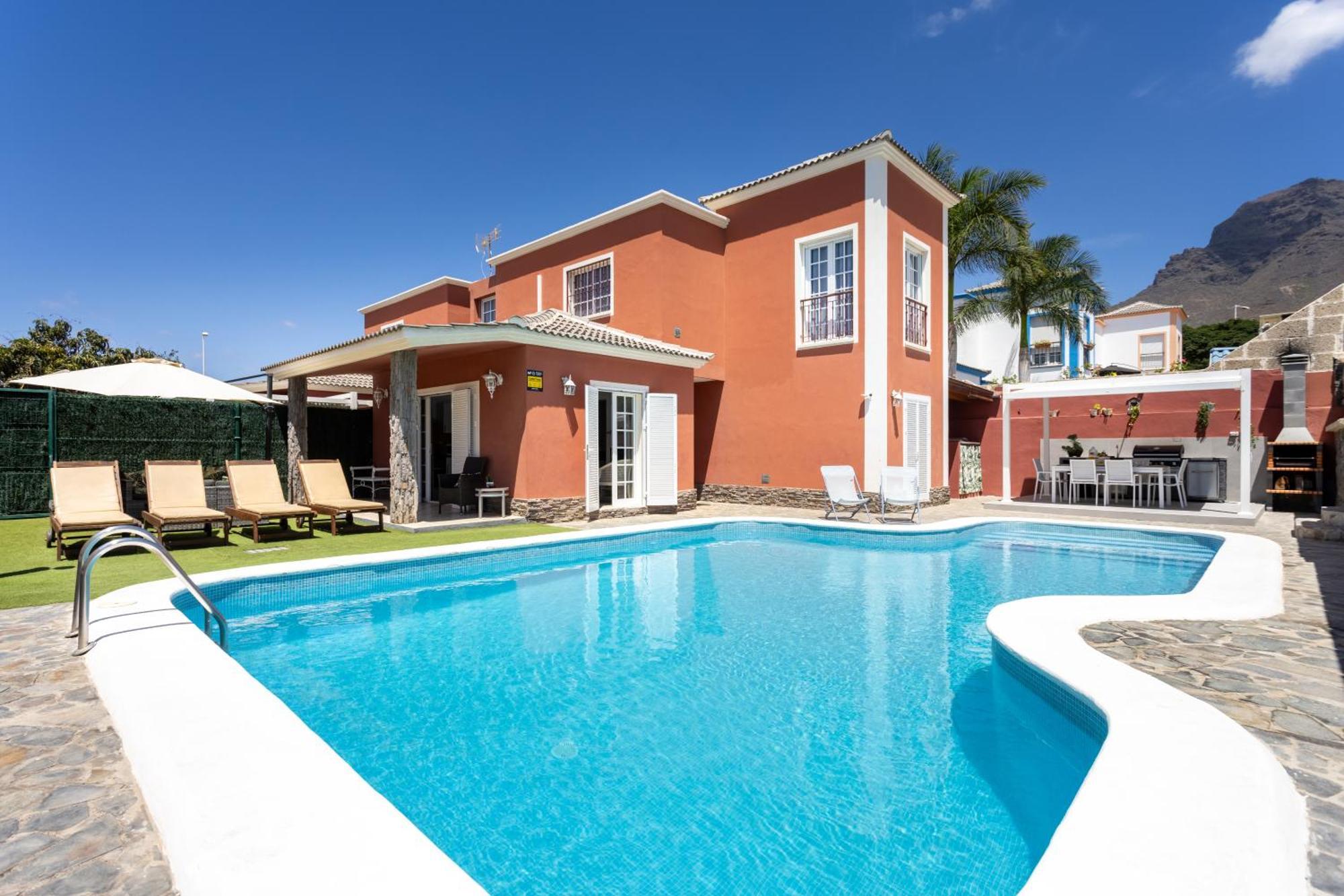 Villa Chloe Costa Adeje Tenerifesummervillas Giant Private Pool 11 Meters Long Экстерьер фото